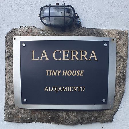 Апартаменты La Cerra -Tiny-House Михарес Экстерьер фото